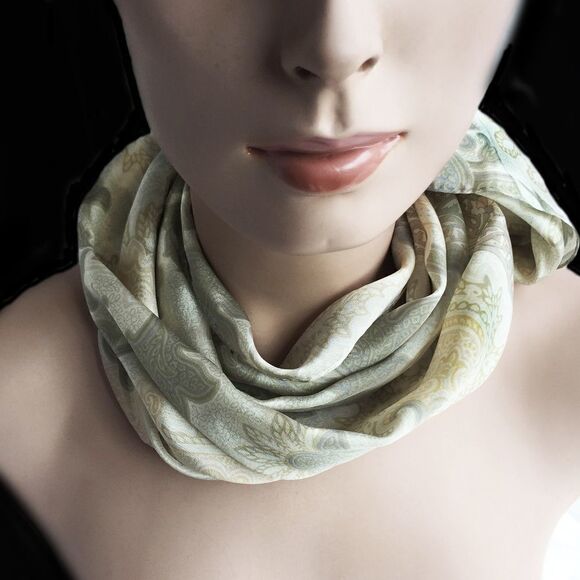 LIZ CLAIBORNE BEIGE CORAL SILK FLORAL SCARF - Picture 7 of 8